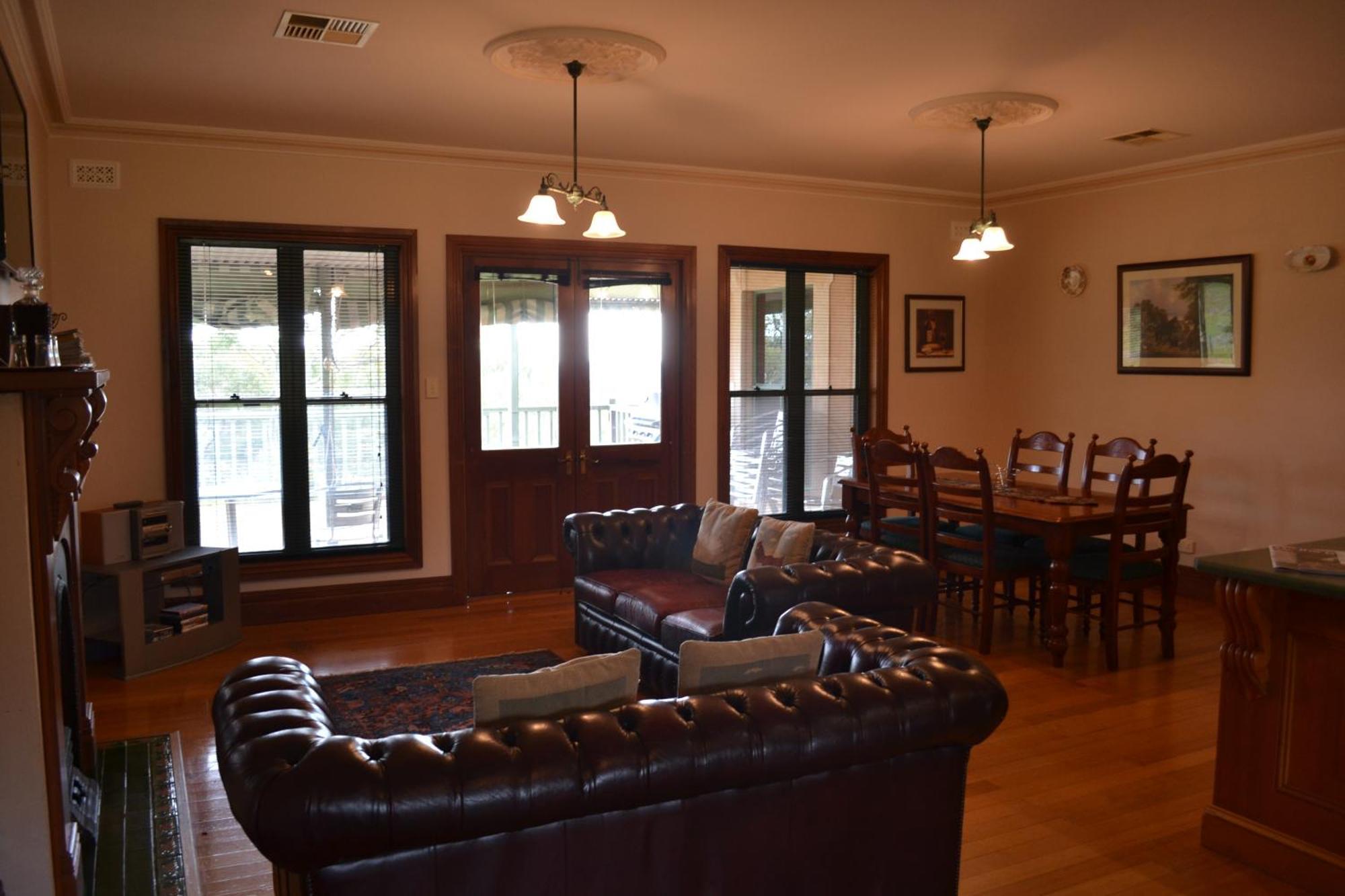 Angaston Saleyards Luxury Accommodation Экстерьер фото